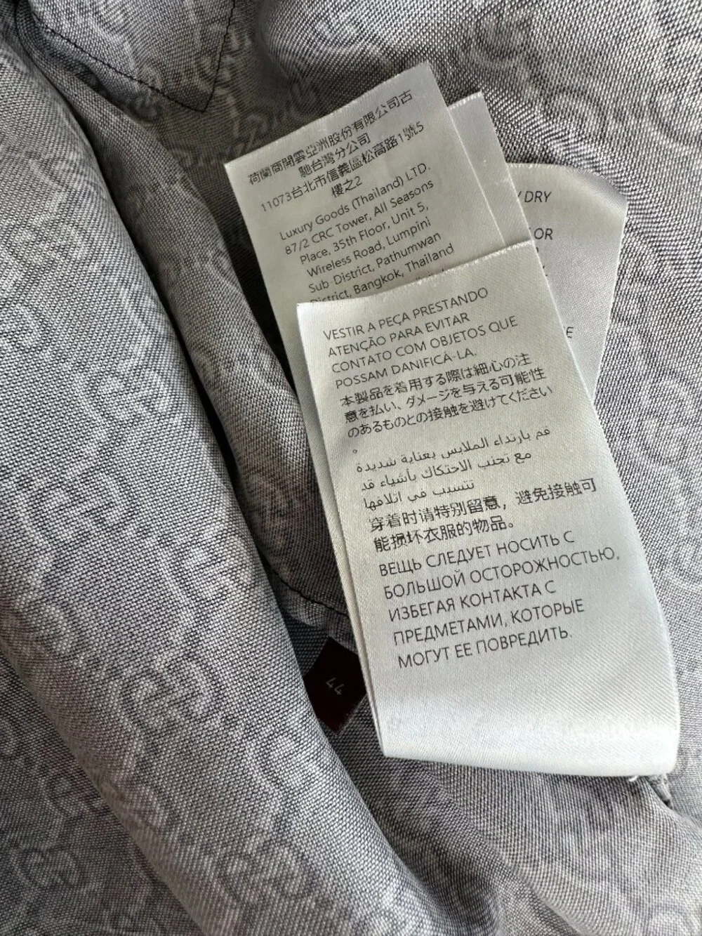 Gucci size 44